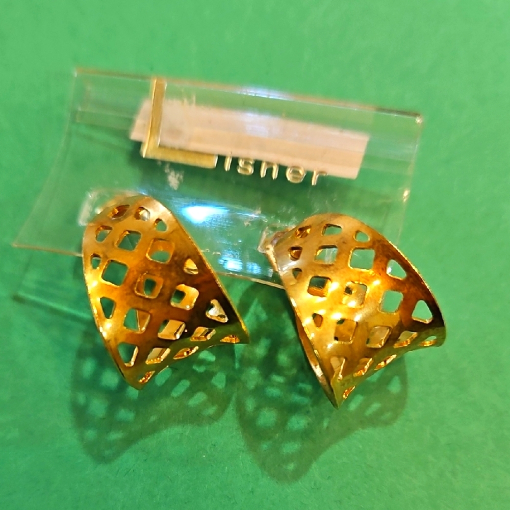 NWT LISNER Vintage Gold Lattice Pierced Earrings